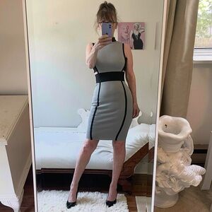 GREY SLEEVELESS SCUBA DRESS BLACK TRIM EXPOSED ZIPPER CUTOUT SIDES STRETCH HOLD